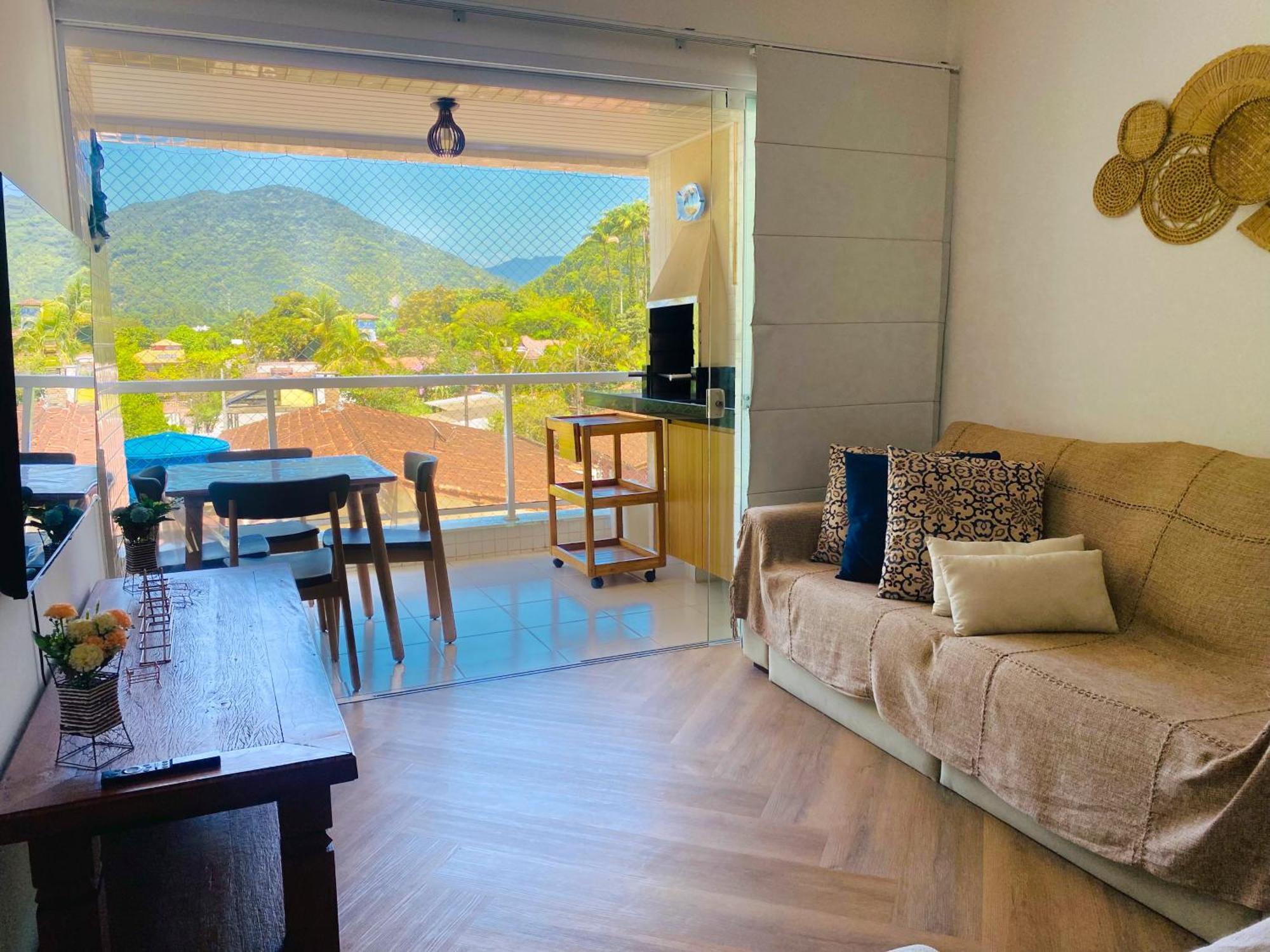 Apartamento Apto Com Ar-cond E Piscina A 100 M Da Enseada *